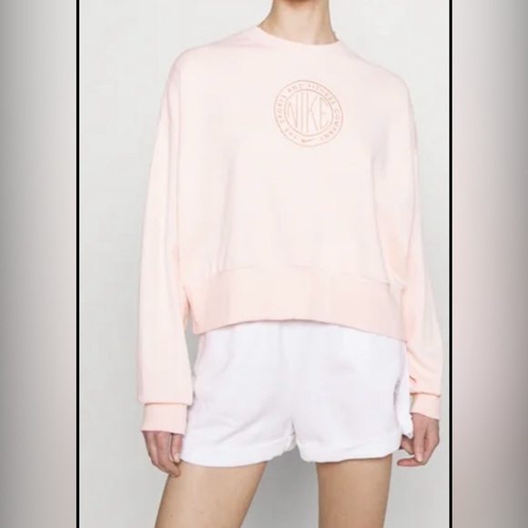 Nike Light Pink Crewneck Sweatshirt - Picture 1 of 5